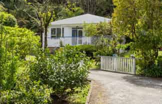 59 Kamahi Street, Stokes Valley