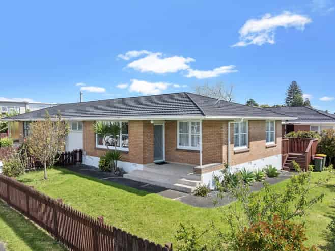 39 Kenderdine Road, Papatoetoe