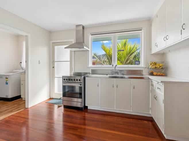 39 Kenderdine Road, Papatoetoe