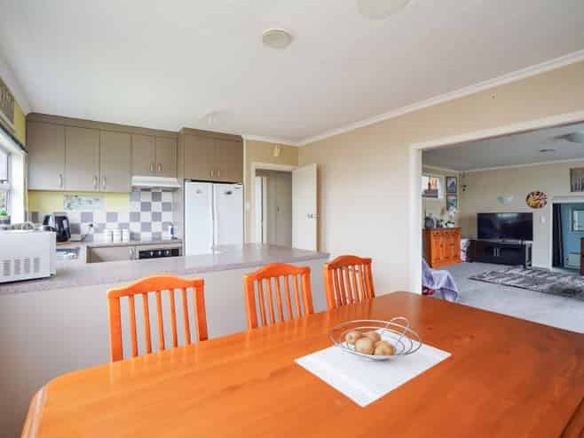 32 James Street, RIVERTON