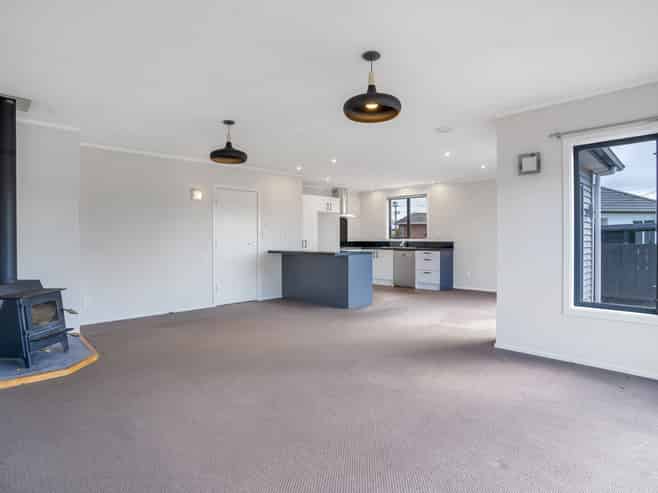 19 Queen Street, Winton