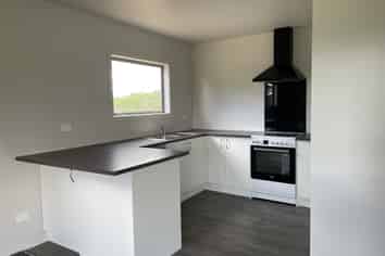 30 Hill Street, Hikurangi