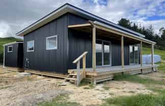 30 Hill Street, Hikurangi