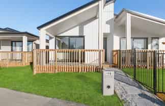 19B Tributary Parade, Drury