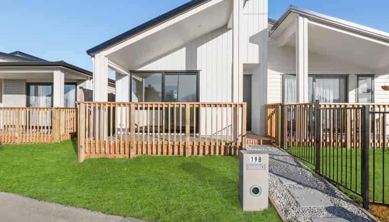 19B Tributary Parade, Drury