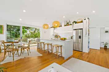 51 Commissariat Road, Mount Wellington