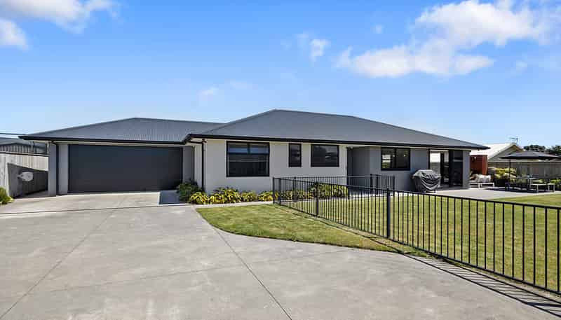 16 Desmond Place, Bell Block