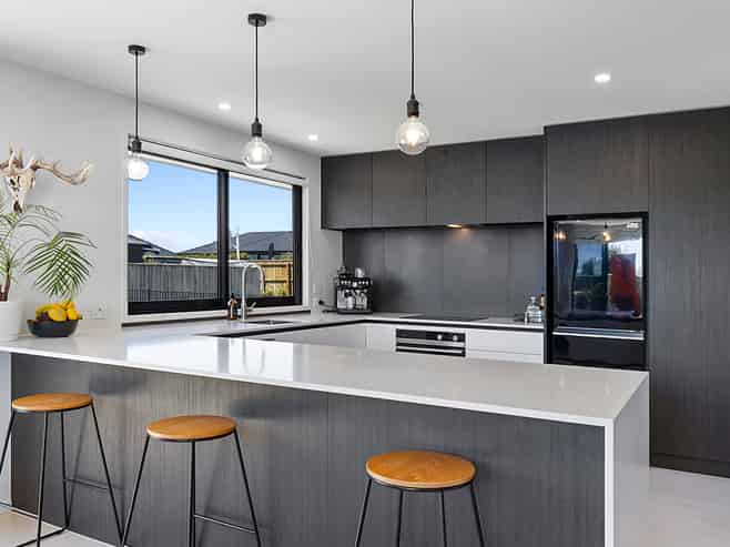 16 Desmond Place, Bell Block