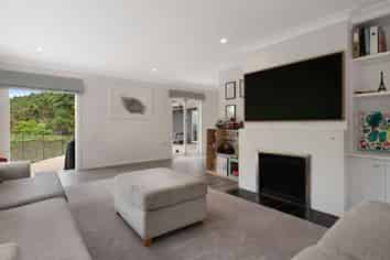 6 Lancelot Road, Orewa