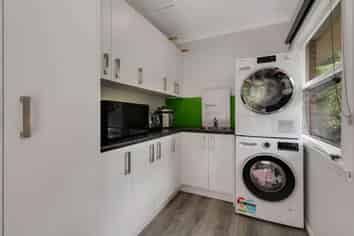 6 Lancelot Road, Orewa