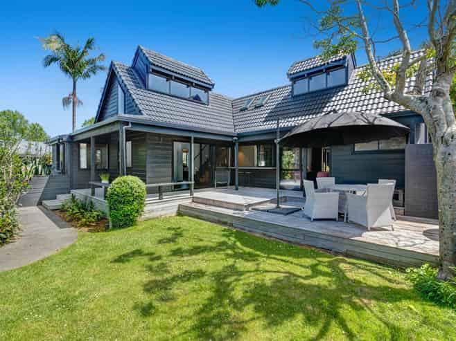 19 Onepu Lane, Manly