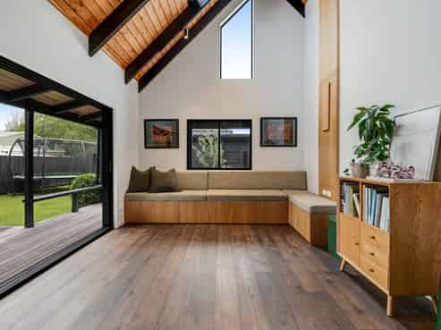 19 Onepu Lane, Manly