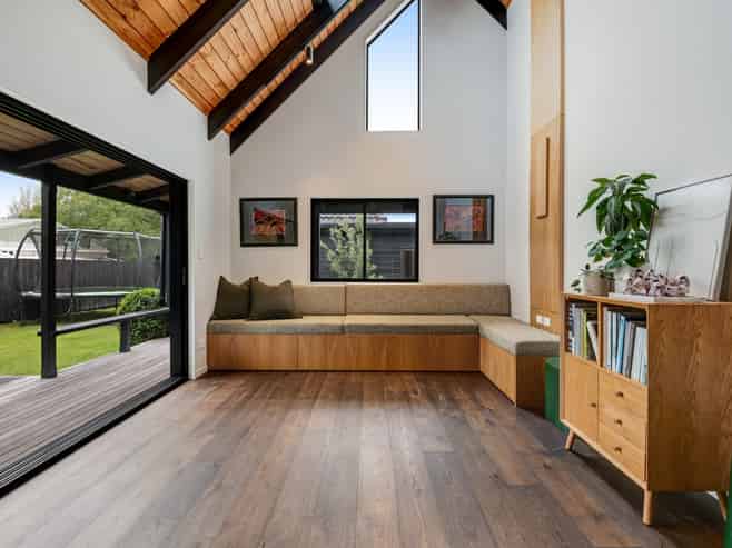 19 Onepu Lane, Manly