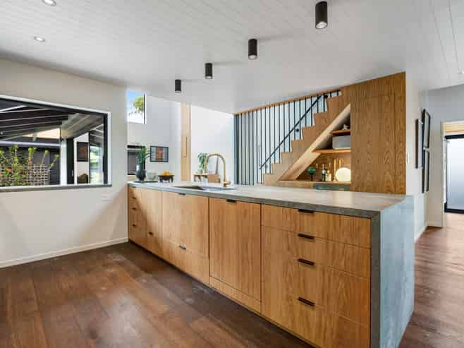 19 Onepu Lane, Manly