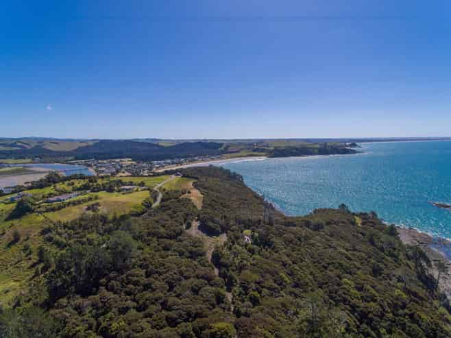 415A State Highway 10, Cable Bay