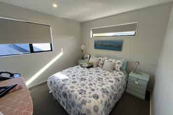 2/8  Hendon Street, Edgeware