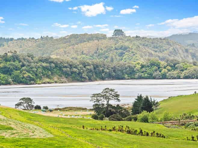 200 Vaughans Road, Long Bay