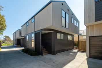 5/16 Harakeke Street, Fendalton