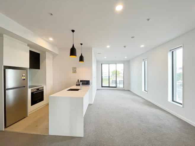 414/19 Rawene Road, Birkenhead