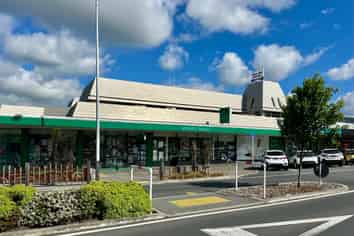 Flexible 250sqm CBD Office – Upgraded & Secure