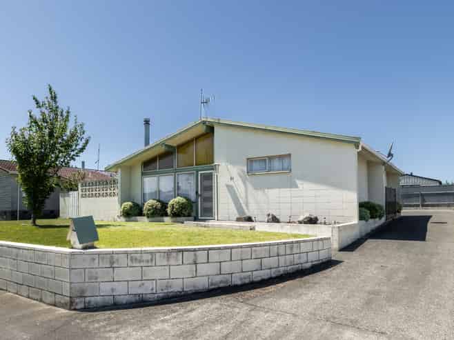 21 Shortland Street, Tamatea