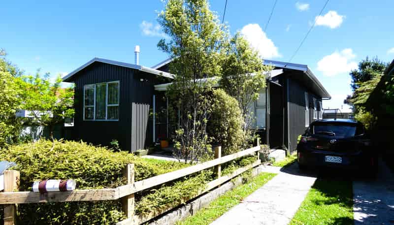 80 Derby Street, Westport