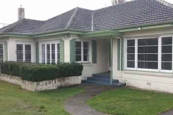 16 MacDiarmid Road, Beerescourt