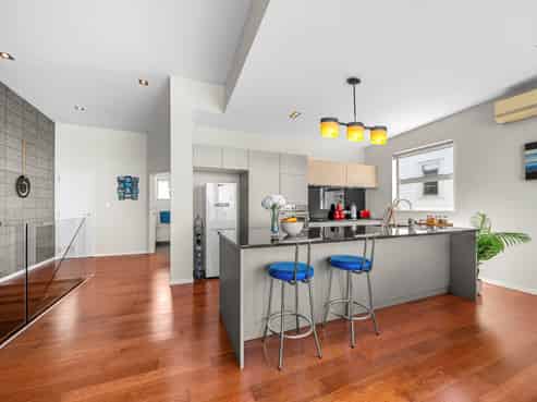 7/8 Wilk Lane, Browns Bay