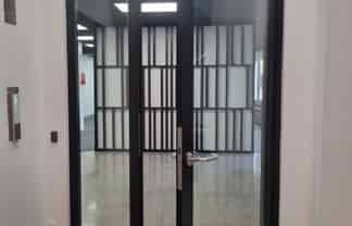 Stylish, Modern Level 3 Office in Prime Location