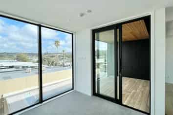 308/32 Anzac Road, Browns Bay