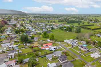 10 Clarke Avenue, Te Aroha