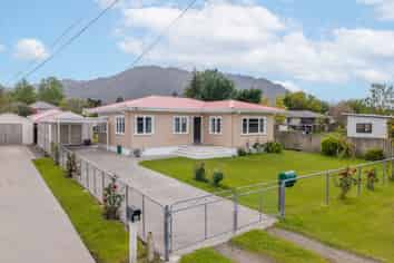 10 Clarke Avenue, Te Aroha