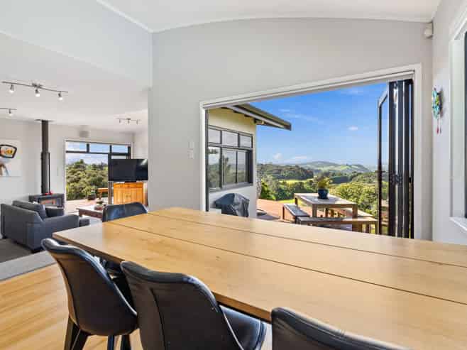 17 Bob Williamson Lane, MAUNU