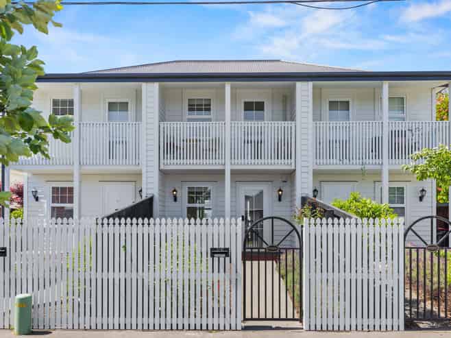 2/42 Woodville Street, Edgeware