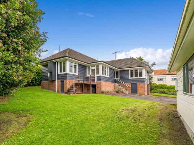 74 Vale Road, St Heliers