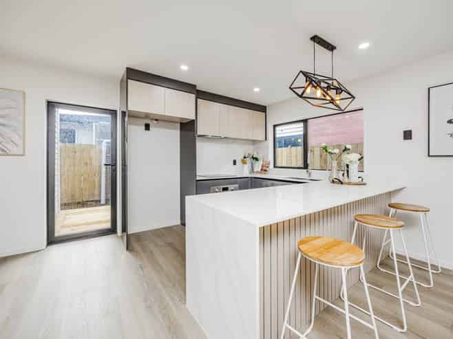 Lot 1/ 30 Sharland Avenue, Manurewa