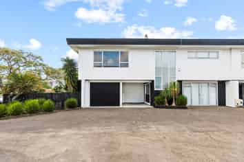 1/28 Long Drive, Saint Heliers