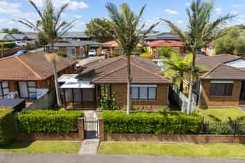 3/97 Hill Road, The Gardens