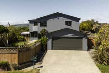 20 Nether Green Crescent, Johnsonville