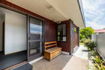 2/5 Forward Street, Greenmeadows