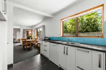 2/5 Forward Street, Greenmeadows