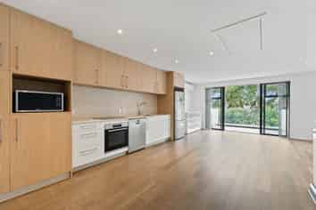 14/447 Hibiscus Coast Highway, Orewa