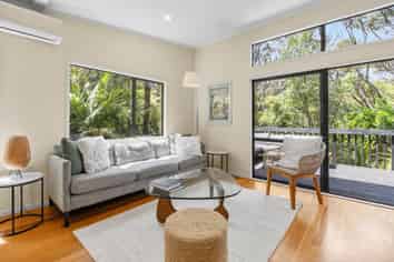 68 Waiheke Road, Onetangi