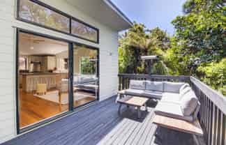 68 Waiheke Road, Onetangi