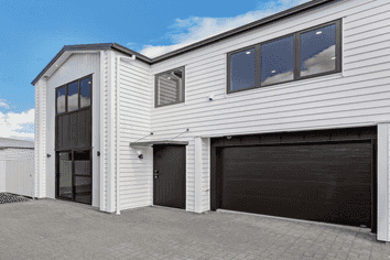 8C & 8D Gardiner Grove, Mangere East