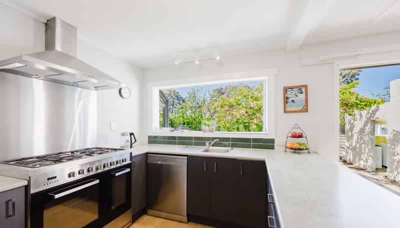 404 Jervois Street, Mayfair