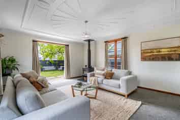 63 Louisa Street, Gladstone