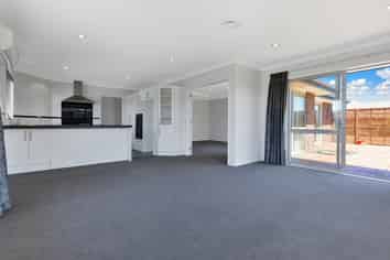 9 Walnut Way, Rangiora