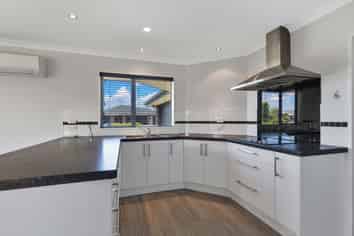 9 Walnut Way, Rangiora