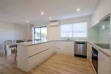 40 Matija Place, Red Beach